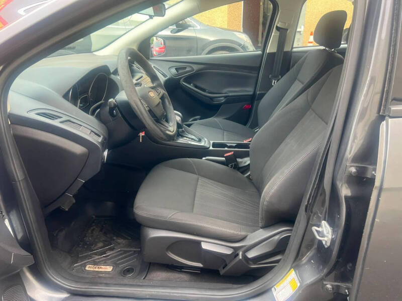 2017 Ford Focus S