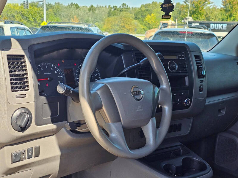 2012 Nissan NV 2500 HD S