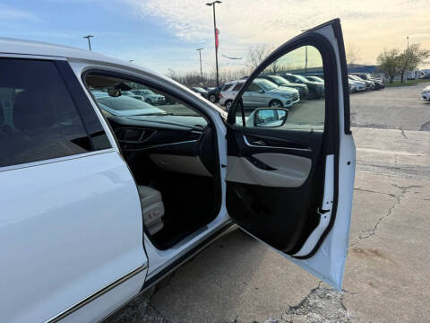 2021 Buick Enclave Essence
