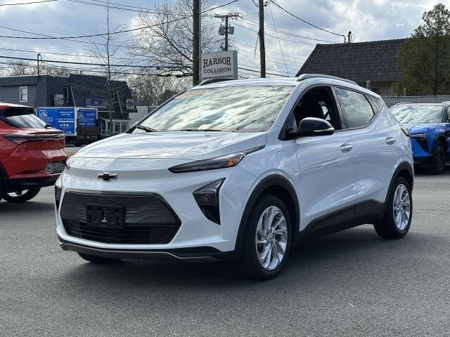 Used 2023 Chevrolet Bolt EUV LT with VIN 1G1FY6S09P4106977 for sale in Saint James, NY