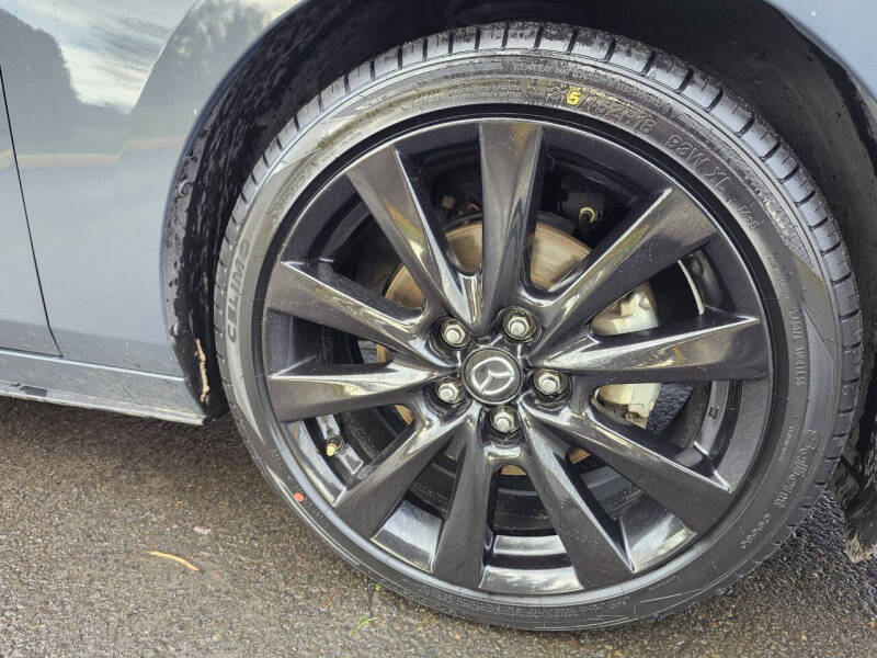 2024 Mazda Mazda3 Sedan 2.5 S Carbon Edition