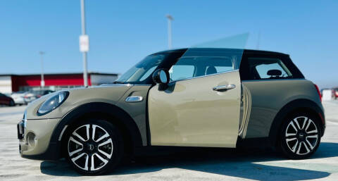 2019 MINI Hardtop 2 Door Cooper S