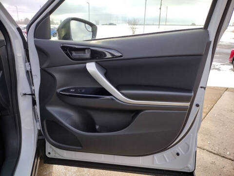 2026 Mitsubishi Eclipse Cross LE