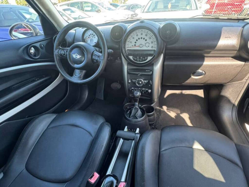 2014 MINI Paceman Cooper