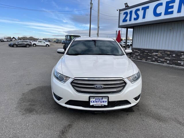 2019 Ford Taurus SEL