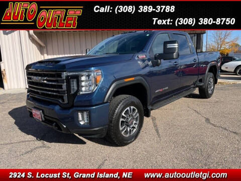 2021 GMC Sierra 2500HD for sale at Auto Outlet in Grand Island NE