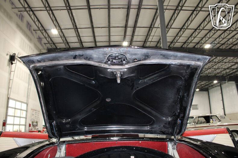 1956 Ford Thunderbird