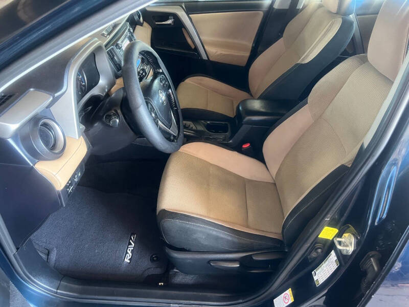 2017 Toyota RAV4 XLE