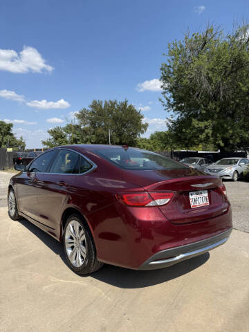 2016 Chrysler 200 Limited
