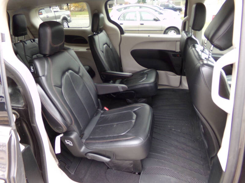 2018 Chrysler Pacifica Touring L