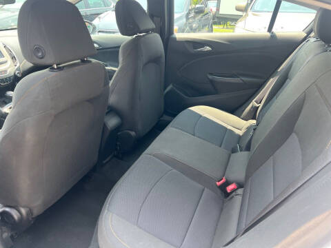 2017 Chevrolet Cruze LS Auto