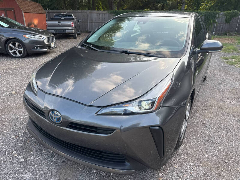 2020 Toyota Prius LE