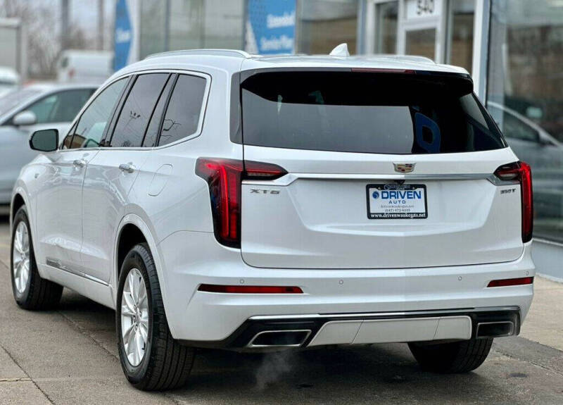 2022 Cadillac XT6 Luxury