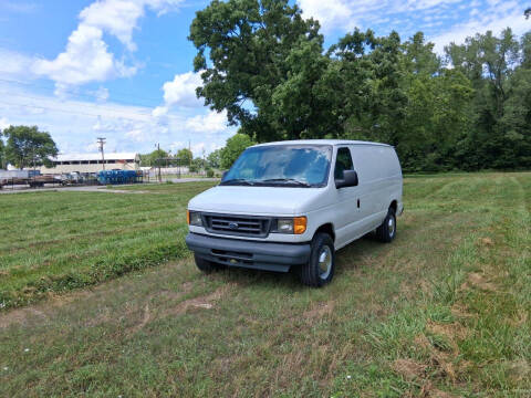 2005 Ford E-Series E-250