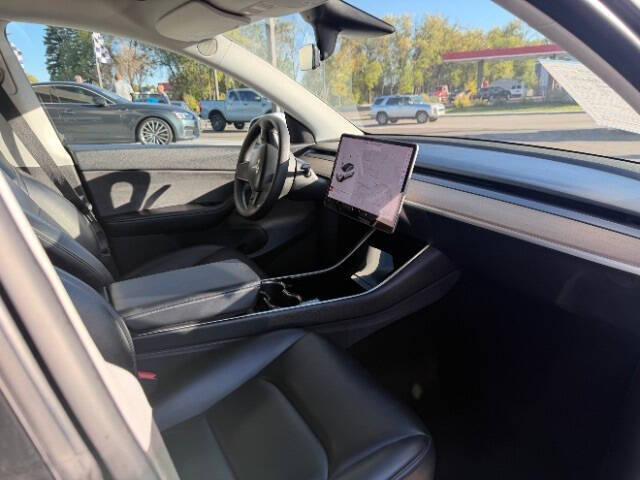 2021 Tesla Model Y Standard Range