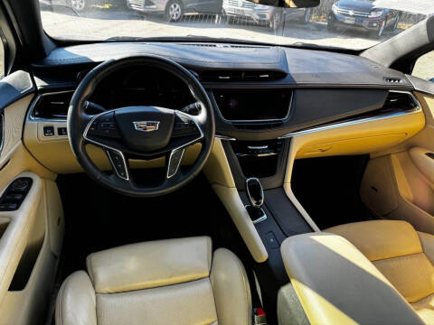 2017 Cadillac XT5 Luxury