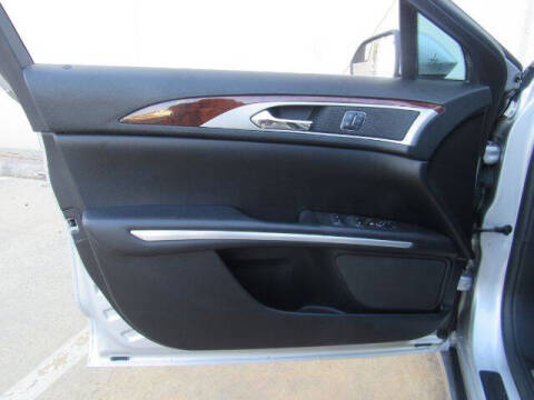 2016 Lincoln MKZ Hybrid