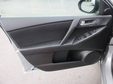 2012 Mazda MAZDA3 i Touring