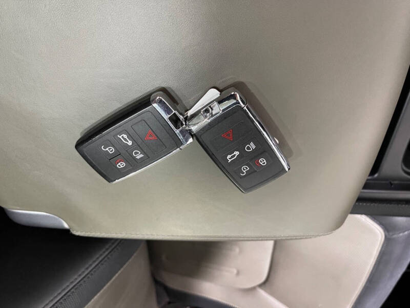 2022 Land Rover Defender 90 X-Dynamic HSE