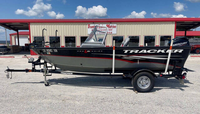 2014 Tracker Pro Guide V-16 WT 