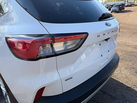 2021 Ford Escape SE