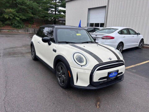 2023 MINI Hardtop 2 Door Cooper