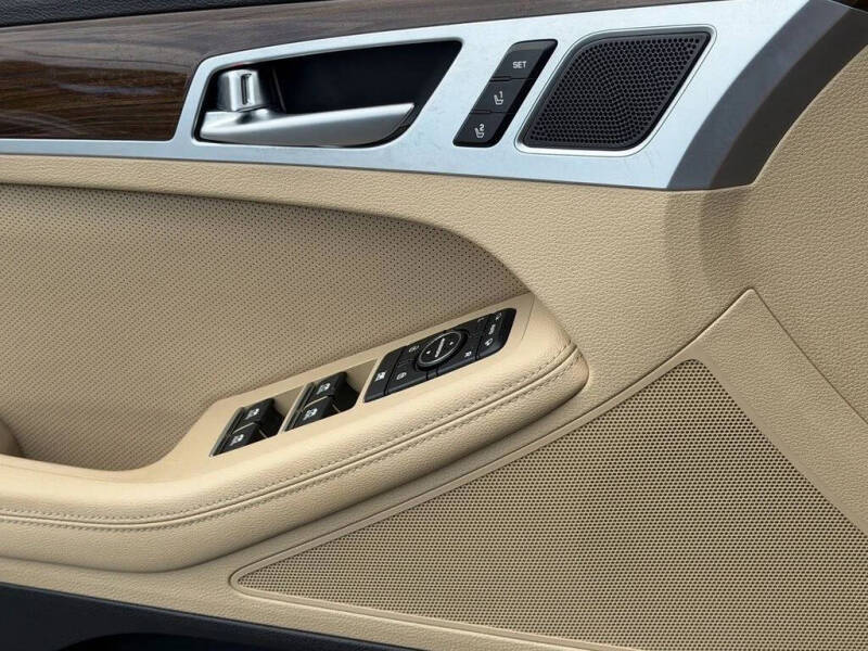 2018 Genesis G80