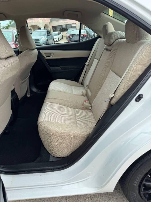 2016 Toyota Corolla LE