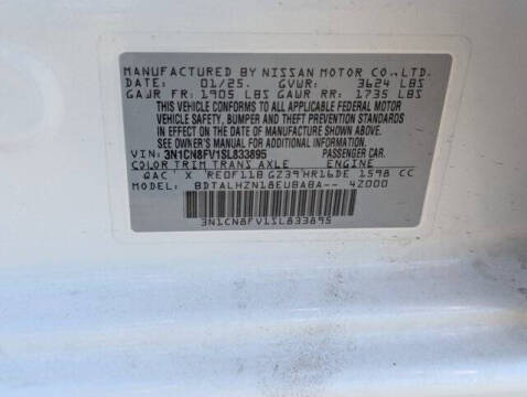 2025 Nissan Versa SR