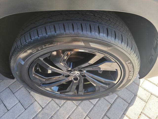 2022 Volkswagen Atlas V6 SE