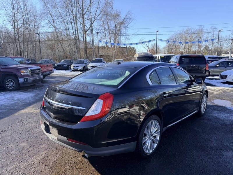 2016 Lincoln MKS EcoBoost