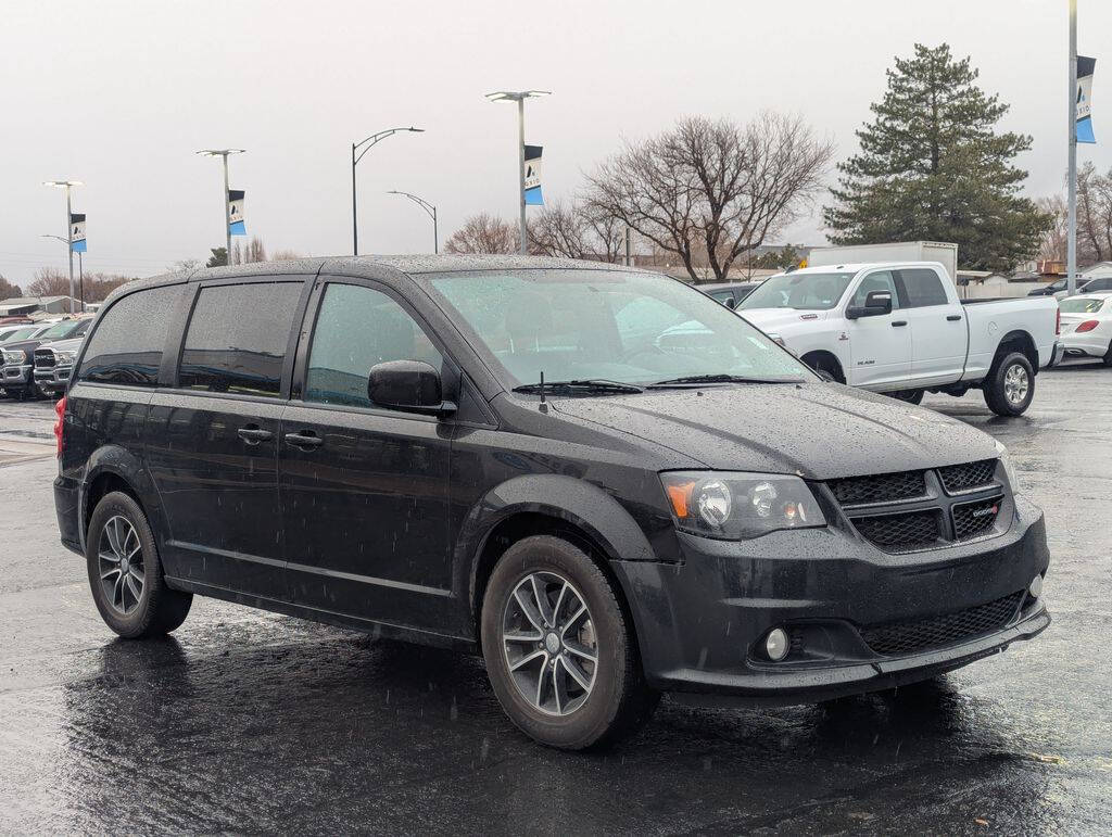 2018 Dodge Grand Caravan for sale at Axio Auto Boise in Boise, ID