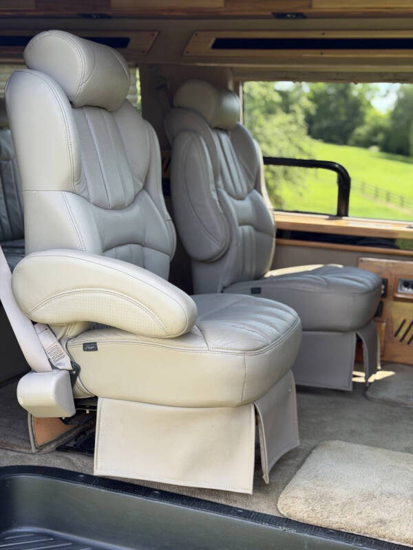 2003 Ford E-Series E-150