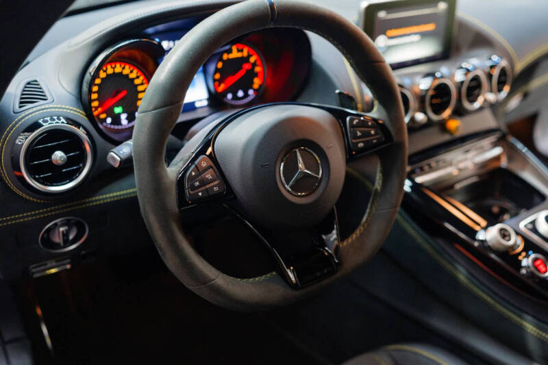 2018 Mercedes-Benz AMG GT R