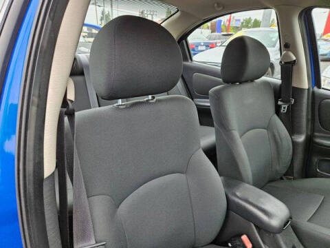 2005 Dodge Neon SXT