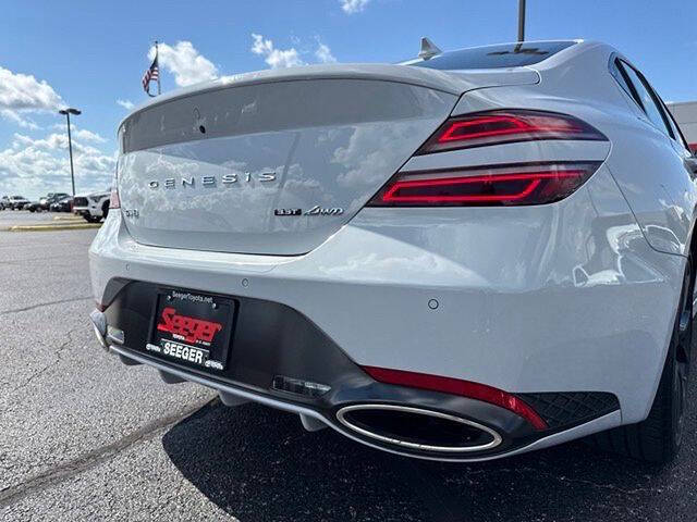 2022 Genesis G70