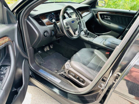 2014 Ford Taurus Limited