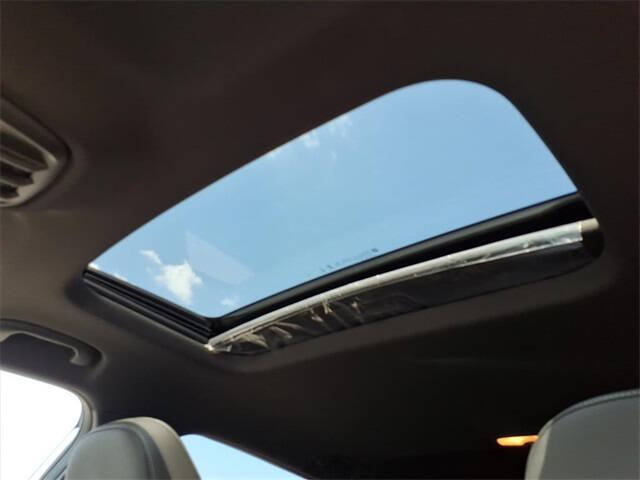 2025 Chevrolet Trax RS