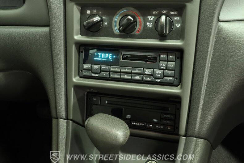 2000 Ford Mustang GT