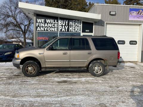 2001 Ford Expedition for sale at STERLING MOTORS in Watertown SD