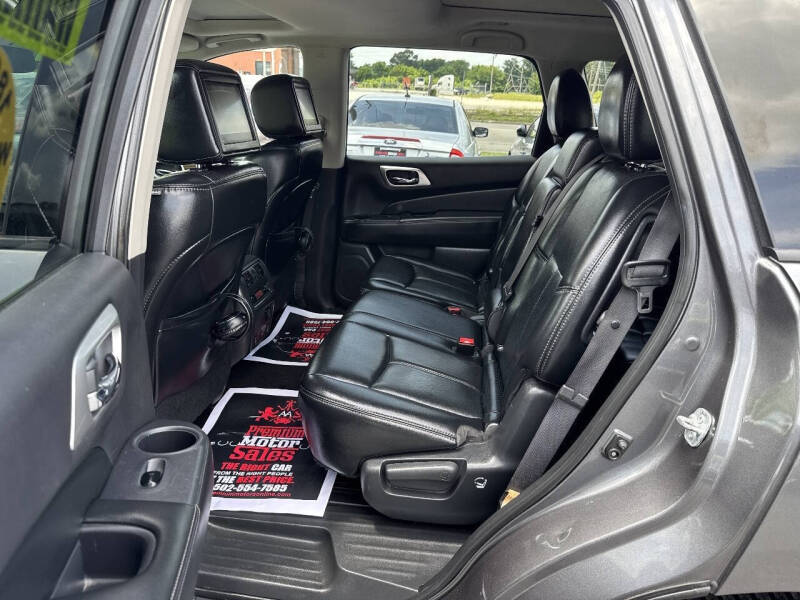 2017 Nissan Pathfinder Platinum