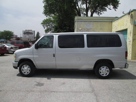 2010 Ford E-Series E-350 SD XLT