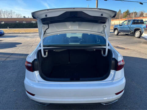 2020 Volkswagen Jetta R-Line