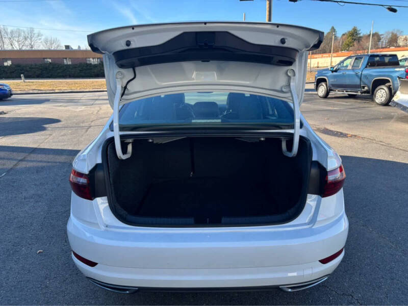 2020 Volkswagen Jetta R-Line