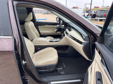 2022 Infiniti QX60 Pure