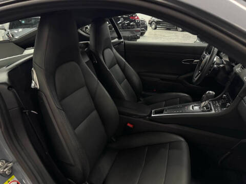 2024 Porsche 718 Cayman