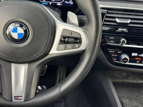 2021 BMW 5 Series 540i