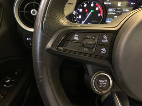 2023 Alfa Romeo Stelvio Veloce