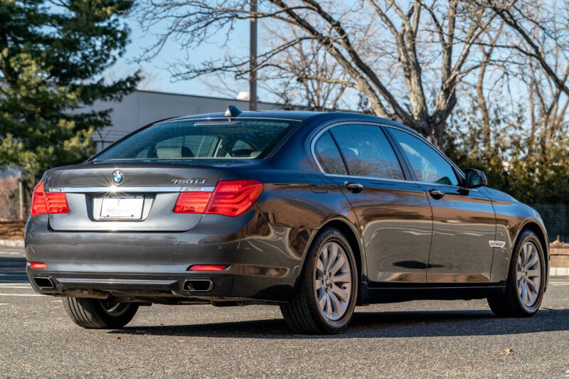 2011 BMW 7 Series 750Li xDrive