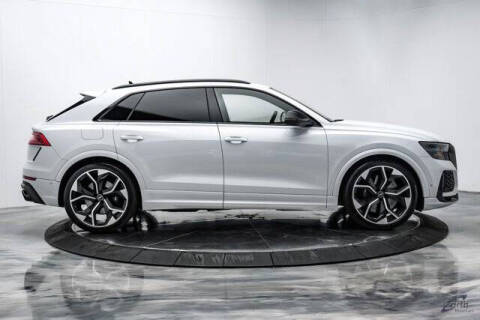 2023 Audi RS Q8 4.0T quattro